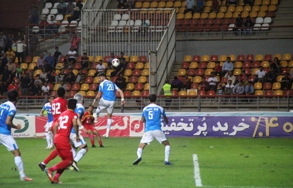 فولاد صفر - صفر پیکان سرد و بی روح و تقسیم امتیاز