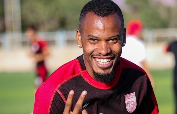  فورچونه  کمپ تمرینی باعث شده از تمرینات لذت ببرم  در فرانسه هم هوادارانی مثل تراکتور ندیدم