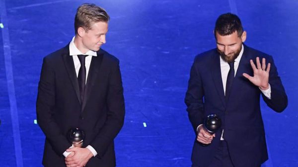 دی یونگ قدرت بارسلونا در غیاب مسی کمتر است