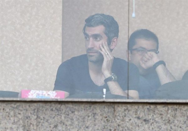  مجتبی جباری  همه دنیا به یک سمت می‌روند و ما به سمتی دیگر