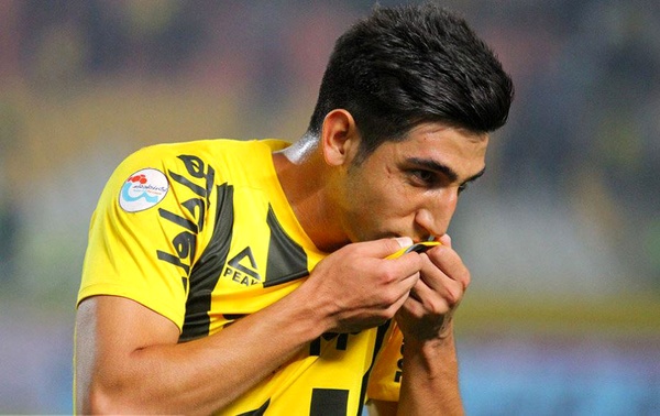  رضا میرزایی  سرعتم از هواپیما بیشتر است