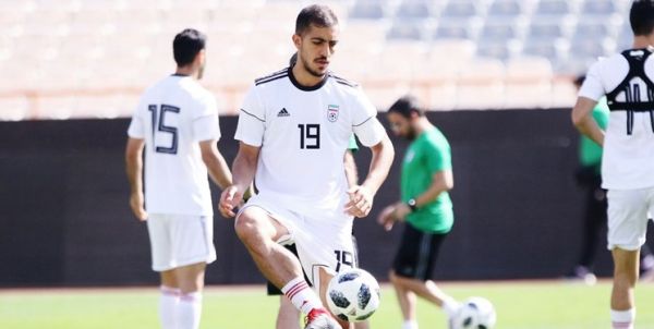 مجید حسینی غایب بازی ایران مقابل کامبوج تلاش برای حضور این بازیکن مقابل بحرین