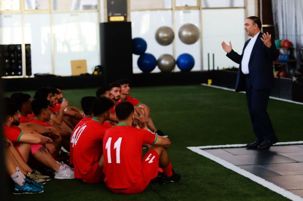  جلسه رييس كميته انضباطى با بازيكنان تيم اميد