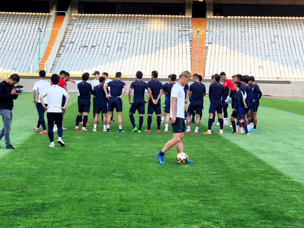 حلقه اتحاد کامبوجیها برای بازی با ایران پاسخ منفی هوندا به رسانههای ایرانی