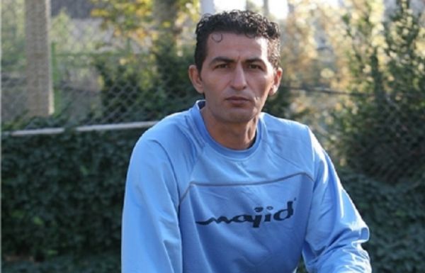  برومند  هنوز استقلال باصلابت را در زمین نمی‌بینیم