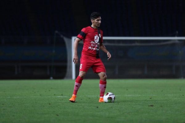 اکبر صادقی با دقت بودیم بیشتر گل میزدیم