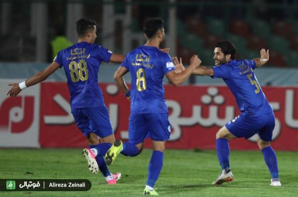 دانشگر اعتراض کند، گل را از غلامی میگیرند