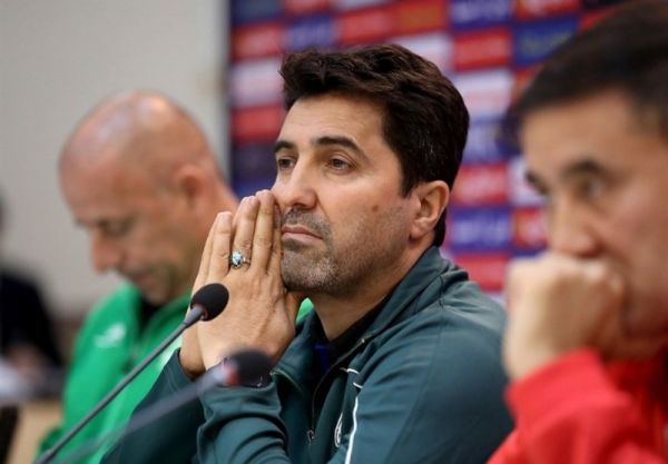 محمد ناظمالشریعه باید کاری کنیم که بازیکنان در کشورمان بمانند