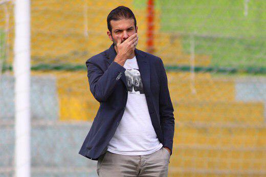 یک روز پس از استعفا استراماچونی تهران را ترک کرد