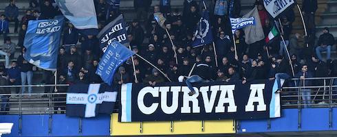  تجمع اعتراض‌آمیز هواداران ناپولی  بازیکنان ما مزدور هستند