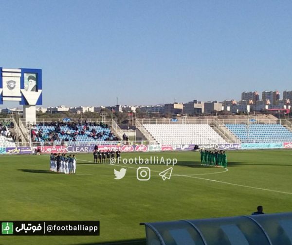 حاشیه بازی ماشین سازی ـ ذوبآهن اهتزاز پرچم تراکتور و دو تعویض اجباری ماشین سازی