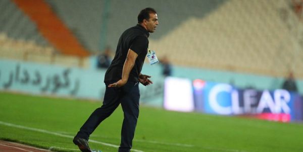 مهابادی بازیکنانم به خوبی از موقعیتها استفاده نکردند 2 بازیکن کلیدی خود را نداشتیم