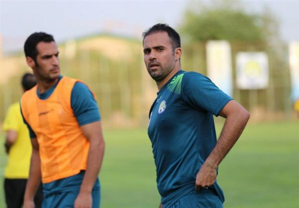  نصرتی  هواداران سپیدرود از شکست در دربی گیلان ناراحت بودند و کاری به ما نداشتند