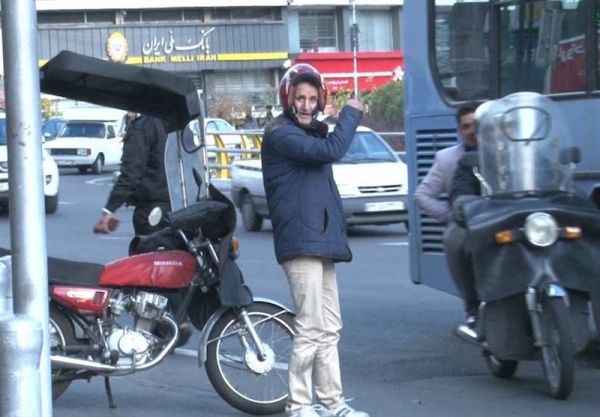 پیشکسوت پرسپولیس همسرم در حال نابینا شدن است اما پولم را نمیدهند