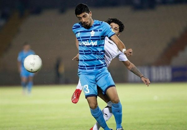  ستاری  داور بازی با ما در جام حذفی سپاهانی بود