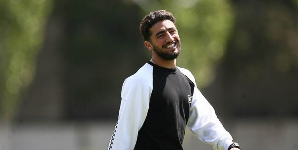 صیادمنش بعد از ۲ بازی نیمکتنشین شد