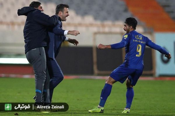 کالچومرکاتو استقلال استراماچونی دیگر متوقف نمیشود