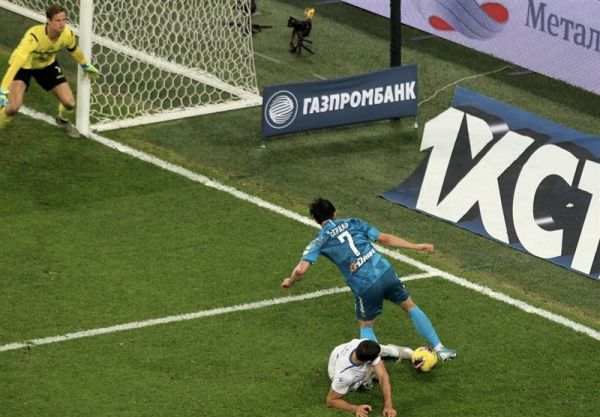 لیگ برتر روسیه پایان خوش زنیت در نیمفصل اول با گلزنی آزمون