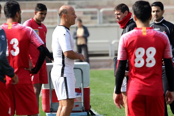  کالدرون امروز درباره دو بازیکن متخلف تصمیم می گیرد؛ فردا کمیته انضباطی