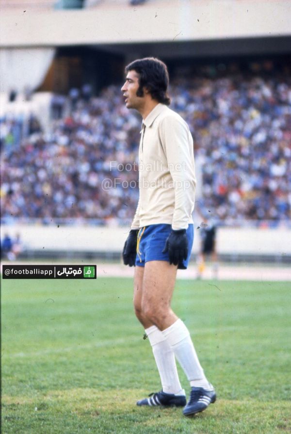  نوستالژى  تصويرى ناب و ديده نشده از ناصرحجازى در جام تخت جمشيد به مناسبت هفتادمين سالگرد تولد او