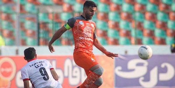 شاه علیدوست نتایجمان ربطی به جوانی تیم ندارد تمرکز نداریم