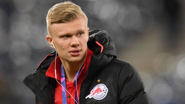  سفر سولشر به سالزبورگ، برای متقاعد کردن هالند