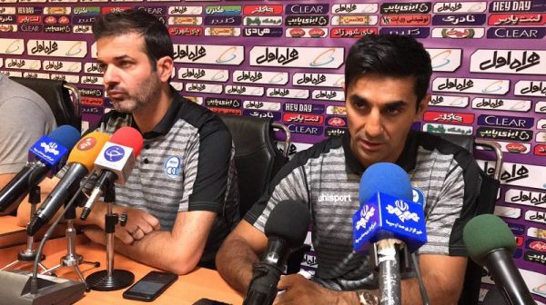  مترجم مرد ایتالیایی  استراماچونی مخالف به تعویق افتادن بازی با سپاهان است