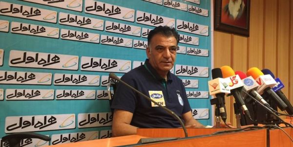 طاهری بازیکن خارجی مدنظر سایپا نیست تا دو سال چشم به بالای جدول نداریم