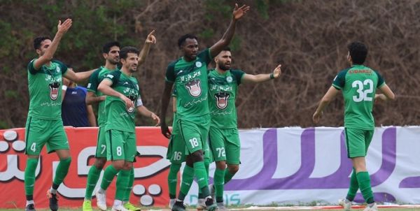 ذوب آهن قرارداد 2 بازیکن نیجریهای را فسخ کرد