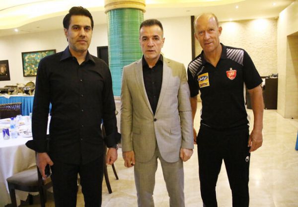 تعجب انصاریفرد از صحبت های گابریل کالدرون