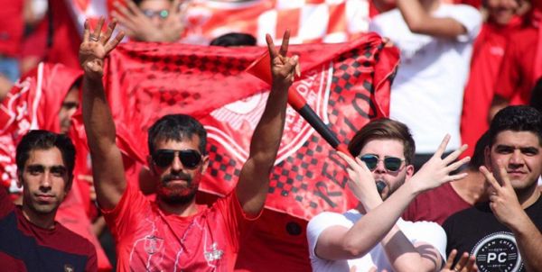  قیمت بلیت بازی پرسپولیس و نساجی کاهش پیدا کرد