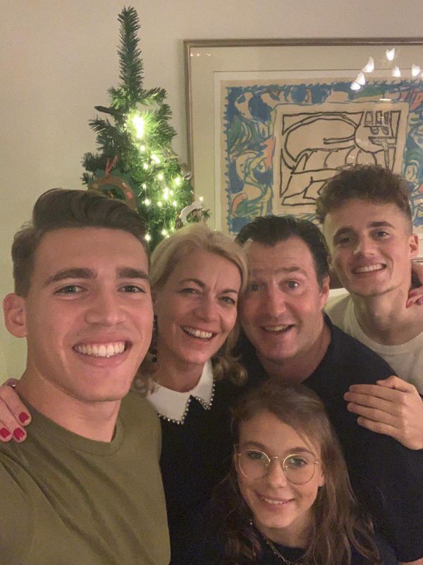 ویلموتس در کریسمس، تیم ملی ایران در تعطیلات