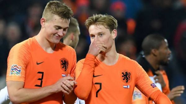 دییونگ در بارسلونا از خود میپرسیم آن فوتبال خوبمان چه شد دلیخت شاید به بارسا بیاید