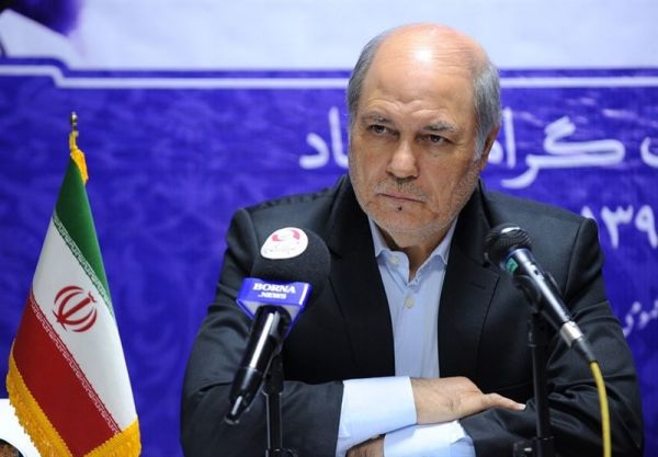 تقیزاده پرسپولیس عملیات ثبت برند را انجام داده و منتظر اقدام استقلال هستیم