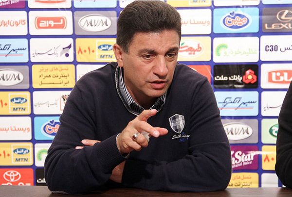  قلعه‌نویی  وزارت نفت توجه بیشتری به سه تیم نفتی کند