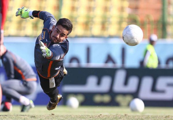 دروازهبان پرسپولیس فراموشی موقت گرفت