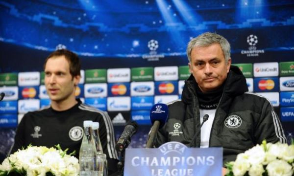 مورینیو این افتخار را داشتم که پیراهن یک چلسی را به چک بدهم