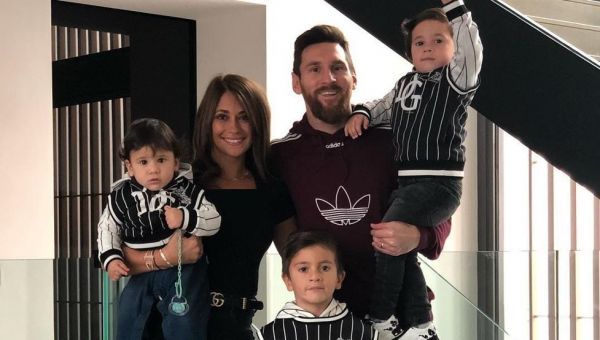 مسی پسرم مجبورم می کند که درمورد باختها به او توضیح دهم