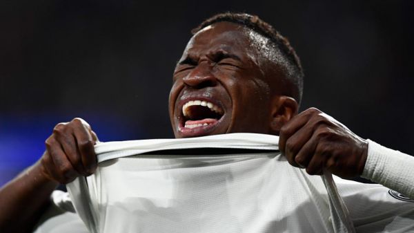  دو مصدوم روی دست رئال مادرید در نیمه اول بازی برنابئو