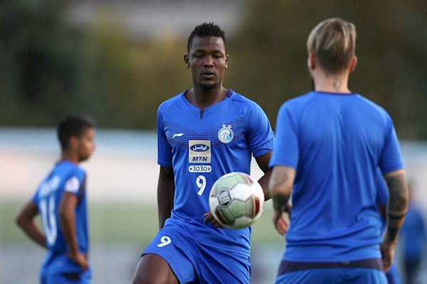  الحاجی گرو  حضور در استقلال تجربه خوبی بود  امیدوارم این تیم موفق باشد