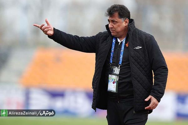  دایی  قصد توهین به داوران را نداشتم