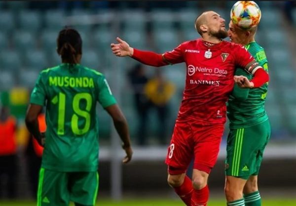 اکسترا کلاسای لهستان پیروزی اشلانسک در غیاب احمدزاده