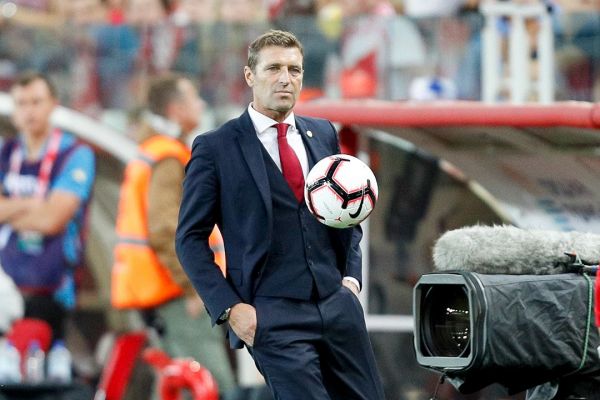 چرا کاررا پیشنهاد استقلال را قبول نکرد