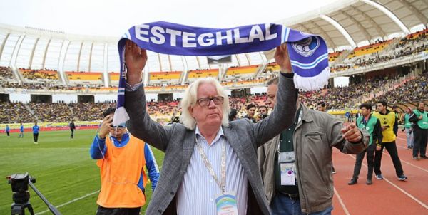 محمودزاده شفر تا آخرین بازی لیگ سرمربی استقلال بود