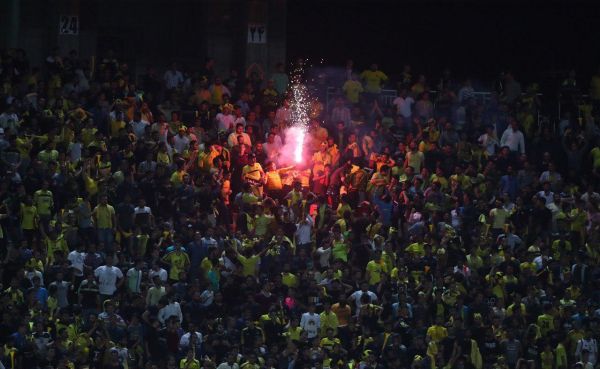 مجروحشدن ۱۵۰ نفر بعد از بازی سپاهان و پرسپولیس