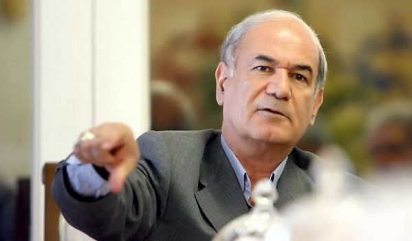 افشارزاده اظهار نظر افتخاری بی تقوایی است، به احدی در استقلال اجازه امضا نمیدادم