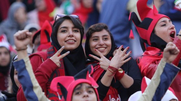 فدراسیون فوتبال برنامهای برای حضور زنان در دربی ندارد