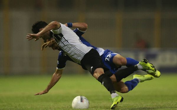 مدیری که قهر کرد و تابلو تعویض بازی استقلال را با خودش برد