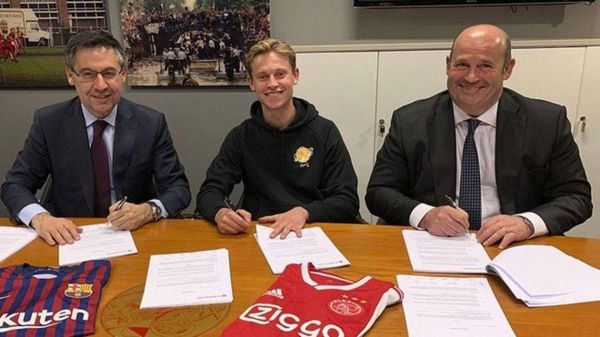 گریه کردن مدیر ورزشی بارسلونا پس از خرید دییونگ