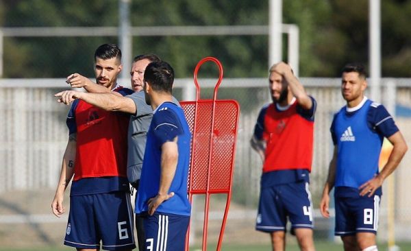 ناراحتی ویلموتس از دست عزتاللهی تکذیب شد